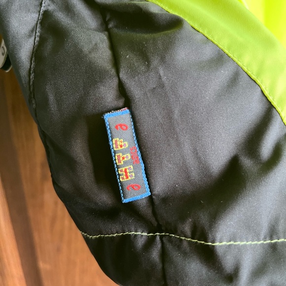 ASICS vest - Picture 5 of 7